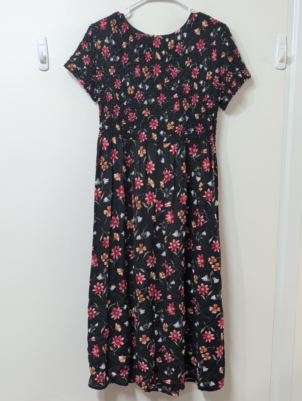Vintage Petite Impressions Floral Smocked Bodice Midi Dress - Picture 6 of 6